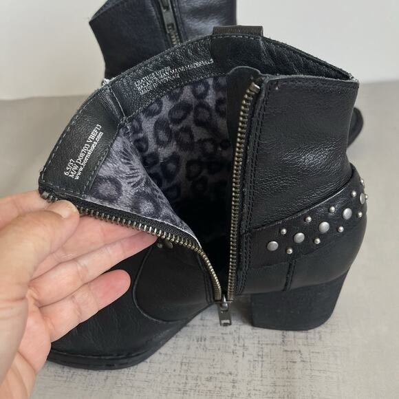 Born Studded Leather Ankle Boots Harness Block Heel Western Booties Size 6.5 M - Picture 11 of 15
